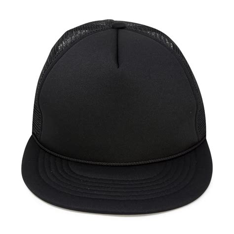 The Plain Black Hat: A Statement of Witchcraft Pride
